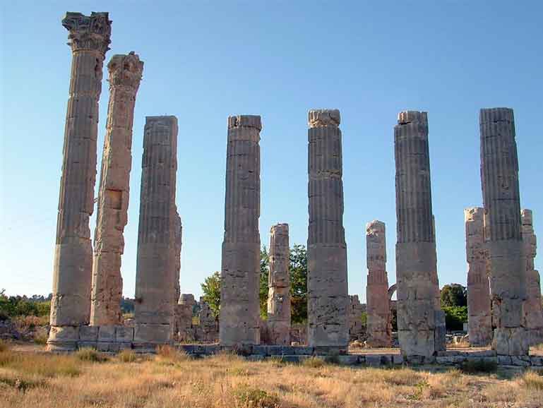 Olba Zeus Tapınağı