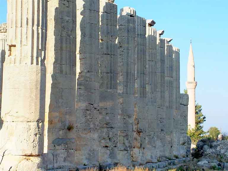 Zeus Tapınağı