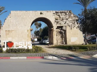 Kleopatra Kapısı