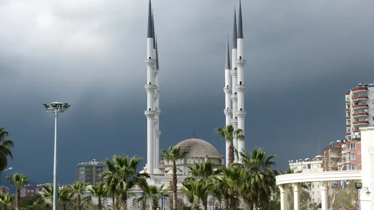 Muğdat Camii